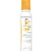 Bouteille de Bioderma Photoderm KID SPF 50+, mousse solaire très haute protection pour peaux fragiles, très résistante à l'eau, 150 ml.