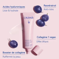 Caudalie Resveratrol-Lift Fluide Cachemire Redensifiant avec des ingrédients tels que le collagène vegan et les acides hyaluroniques.