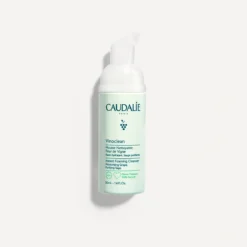 Flacon de 150 ml de Mousse Nettoyante Fleur de Vigne Caudalie Vinoclean.