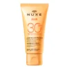 Crème solaire visage SPF 30 Nuxe, protection anti-âge résistante à l'eau.