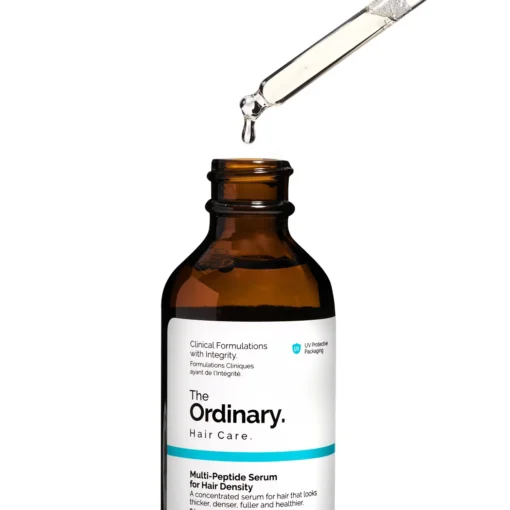 Sérum The Ordinary Multi-Peptide avec une pipette laissant tomber une goutte de produit.