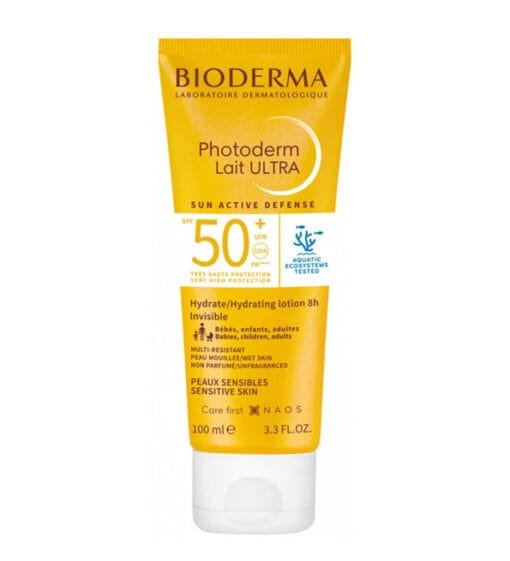 Tube de Bioderma Photoderm Lait Ultra SPF 50+100 ml, lait hydratant très haute protection pour peaux sensibles, multi-résistant et non parfumé.