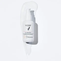Texture du fluide Vichy Capital Soleil UV-Age Daily SPF 50+