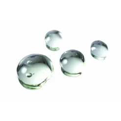 Texture en gouttes du gel contour des yeux ACM Dépiwhite.