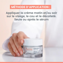 Méthode d'application de la crème Avène Hyaluron Activ B3 sur le visage et le cou.